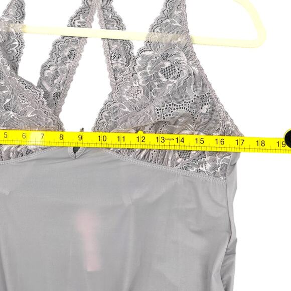 Victorias Secret Light Gray Sheer Lace Trim Halter Neck Chemise Womens Large - Picture 7 of 7